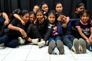 Grupo de danza Suyana Pakarina